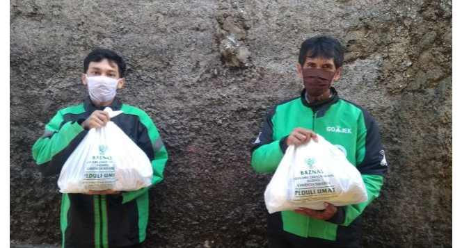 DISTRIBUSI 200 SEMBAKO BAGI PARA PEKERJA HARIAN OLEH BAZNAS JABAR DAN BAZNAS KAB. SUKABUMI