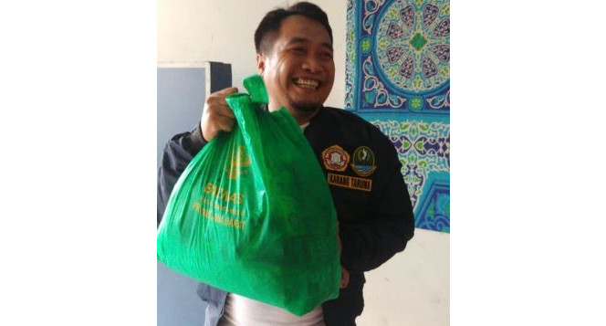 Paket Sembako BAZNAS Jabar untuk Para Relawan Covid-19