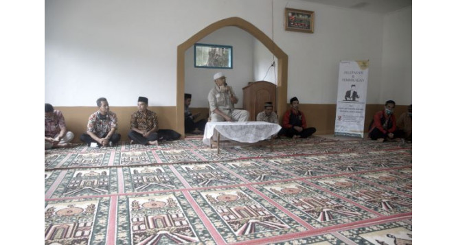 Penuhi Kebutuhan Keagamaan, Da'i MCB Jabar Lakukan Pengabdian di Pelosok Jawa Barat