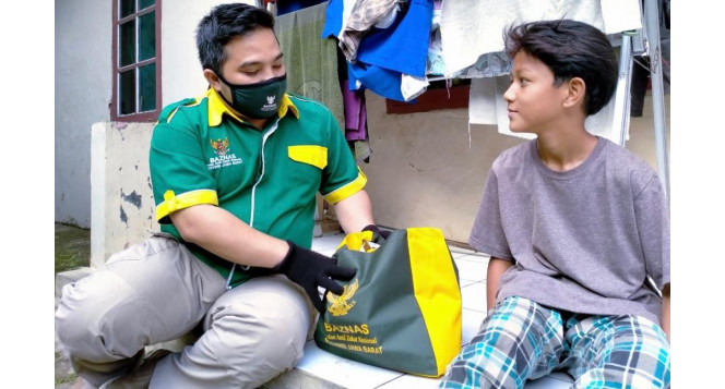 BAZNAS Jabar Salurkan Bantuan untuk Anak Yatim Dhuafa di 5 Wilayah Jawa Barat