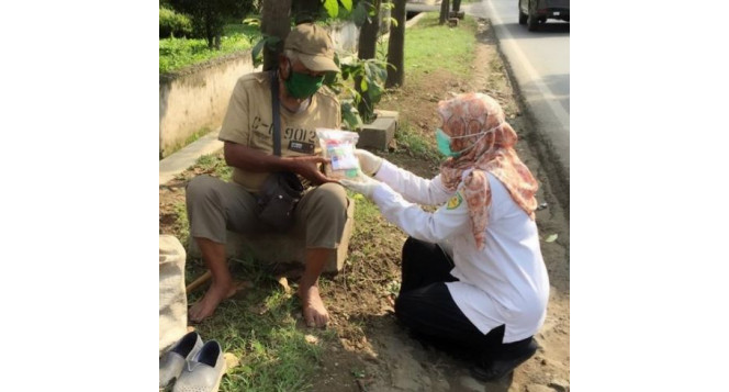 Muliakan Mustahik, BAZNAS Jabar Salurkan Bantuan Berupa Sembako