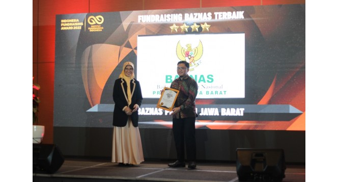 BAZNAS Jabar Raih Penghargaan di Ajang IFA Award