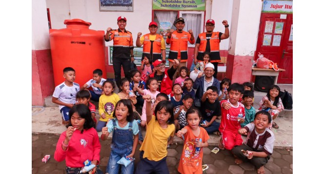 BAZNAS Hadirkan Layanan Psikososial Anak bagi Penyintas Banjir Bandang di Kota Padang